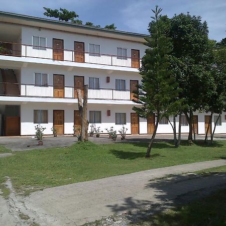 פנגלאו Ladaga Inn & Restaurant מראה חיצוני תמונה