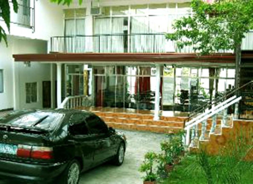 פנגלאו Ladaga Inn & Restaurant מראה חיצוני תמונה